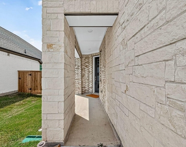 24607 Carleton Lake Lane - Photo Thumbnail 2