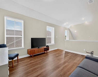 24607 Carleton Lake Lane - Photo Thumbnail 26