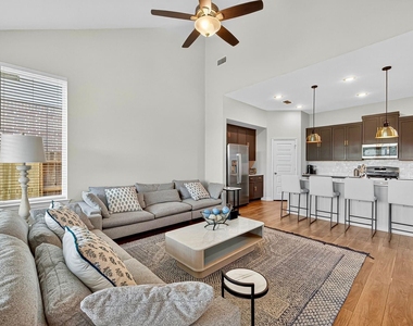 24607 Carleton Lake Lane - Photo Thumbnail 14
