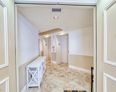 2090 W First Street - Photo Thumbnail 5