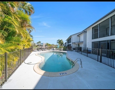 1521 Sw 47th Terrace - Photo Thumbnail 3