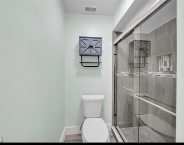 1521 Sw 47th Terrace - Photo Thumbnail 8