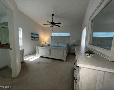 26680 Bonita Fairways Boulevard - Photo Thumbnail 15