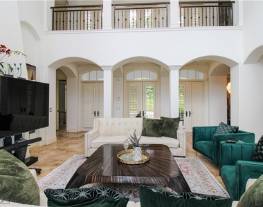 1412 Hemingway Place - Photo Thumbnail 11