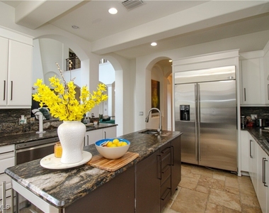 1412 Hemingway Place - Photo Thumbnail 17