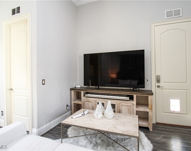 1412 Hemingway Place - Photo Thumbnail 48