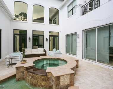 1412 Hemingway Place - Photo Thumbnail 7