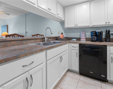25901 Hickory Boulevard - Photo Thumbnail 1