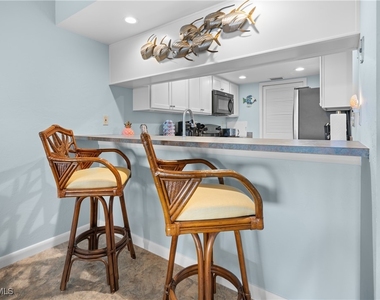25901 Hickory Boulevard - Photo Thumbnail 4