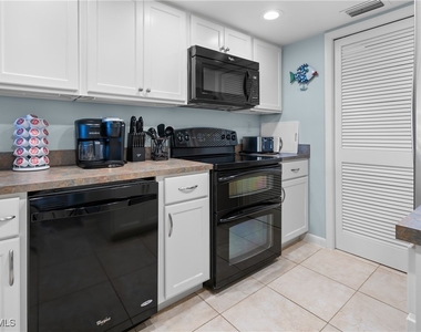 25901 Hickory Boulevard - Photo Thumbnail 2