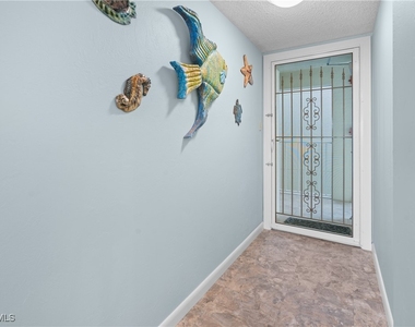 25901 Hickory Boulevard - Photo Thumbnail 14