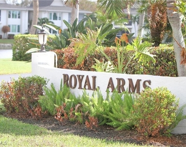 97 Georgetown Boulevard - Photo Thumbnail 1