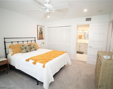 97 Georgetown Boulevard - Photo Thumbnail 18
