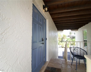 97 Georgetown Boulevard - Photo Thumbnail 3