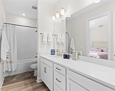 15657 Gavello Street - Photo Thumbnail 14