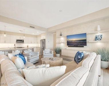 1111 Central Avenue - Photo Thumbnail 9
