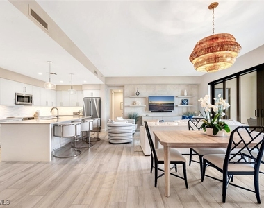 1111 Central Avenue - Photo Thumbnail 16