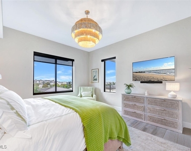 1111 Central Avenue - Photo Thumbnail 20