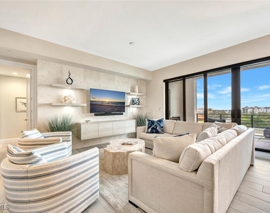 1111 Central Avenue - Photo Thumbnail 8