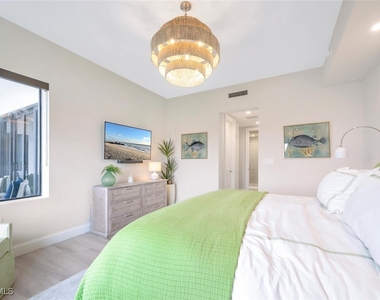 1111 Central Avenue - Photo Thumbnail 21