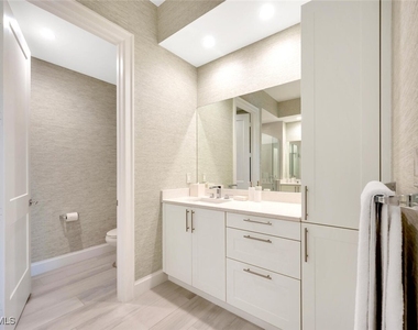1111 Central Avenue - Photo Thumbnail 24