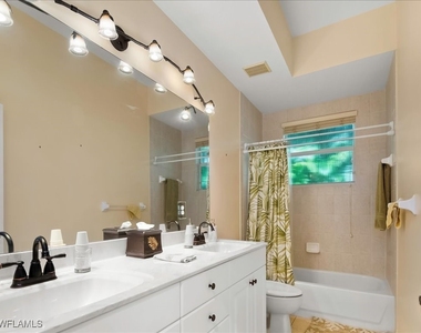1309 Briarwood Court - Photo Thumbnail 32
