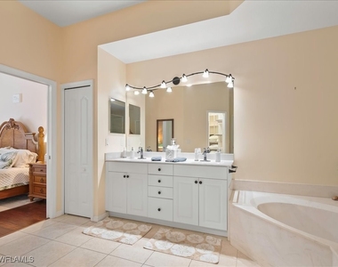 1309 Briarwood Court - Photo Thumbnail 20