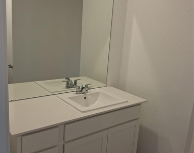 16126 Rustic Prairie Dr - Photo Thumbnail 14