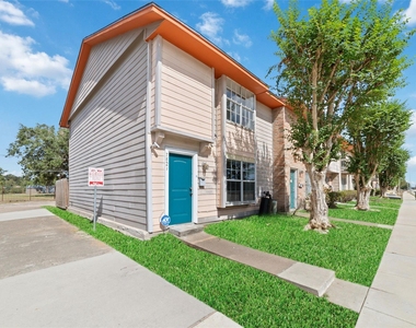 7821 Fuqua Street - Photo Thumbnail 1