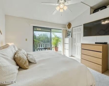 33 Cove Road - Photo Thumbnail 14