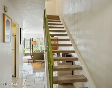 33 Cove Road - Photo Thumbnail 10
