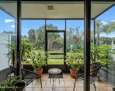 33 Cove Road - Photo Thumbnail 4