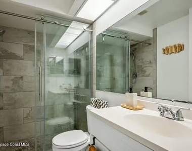 33 Cove Road - Photo Thumbnail 20