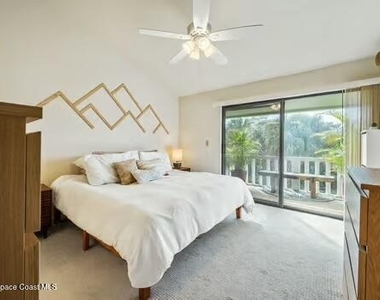 33 Cove Road - Photo Thumbnail 12