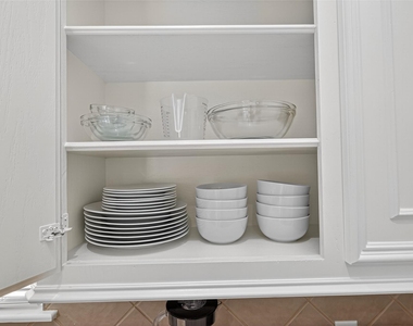 1505 Wentworth Street - Photo Thumbnail 12