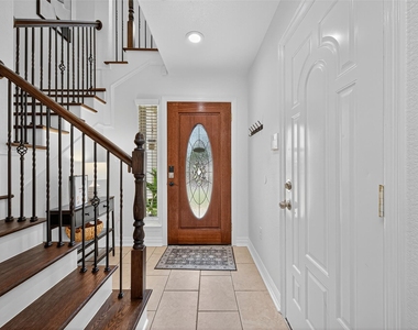 1505 Wentworth Street - Photo Thumbnail 39
