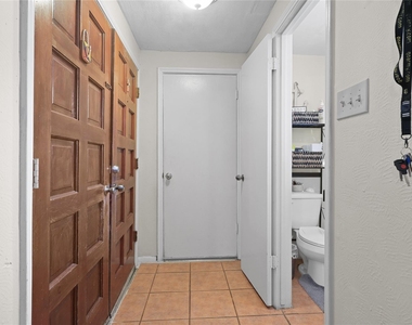 4123 Yupon Ridge Drive - Photo Thumbnail 21