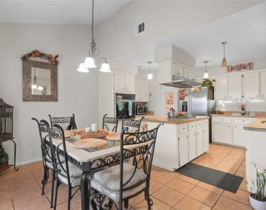 4123 Yupon Ridge Drive - Photo Thumbnail 15