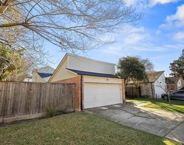 4123 Yupon Ridge Drive - Photo Thumbnail 2