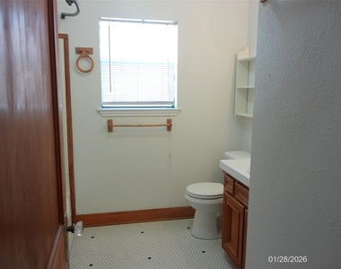 4619 Avenue Avenue S - Photo Thumbnail 3