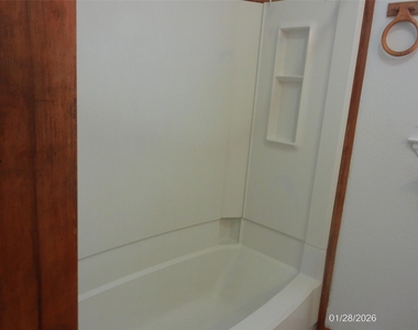 4619 Avenue Avenue S - Photo Thumbnail 4