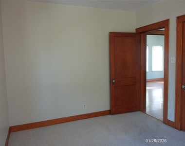 4619 Avenue Avenue S - Photo Thumbnail 1