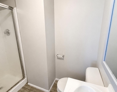 1322 Penn Avenue - Photo Thumbnail 7