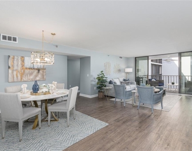 19111 Vista Bay Drive - Photo Thumbnail 9