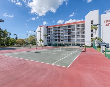 19111 Vista Bay Drive - Photo Thumbnail 23