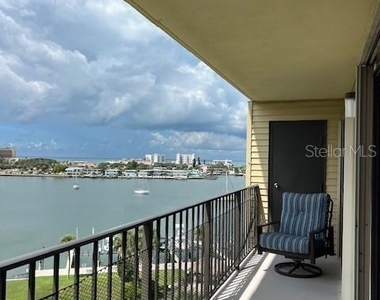 650 Island Way - Photo Thumbnail 18