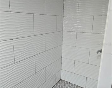 1174 Victoria Avenue - Photo Thumbnail 10