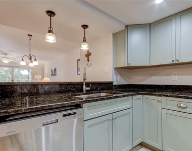9732 Indian Key Trail - Photo Thumbnail 20