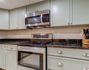 9732 Indian Key Trail - Photo Thumbnail 23