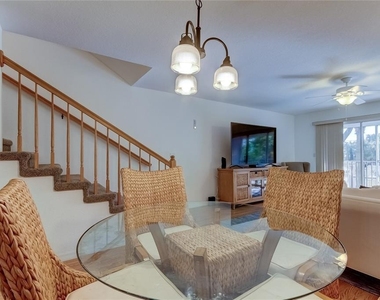 9732 Indian Key Trail - Photo Thumbnail 15